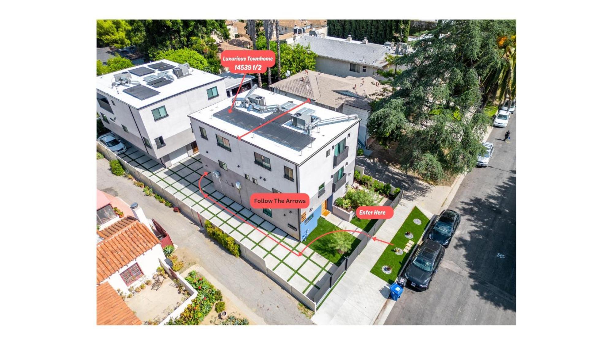 Luxurious Townhome W/3 Master Suites Gated Parking Лос-Анджелес Экстерьер фото